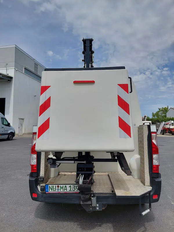 Klubb K38P / RENAULT MASTER 125.35 2017 - Vrachtwagenhoogwerker afbeelding 3 miniatuur