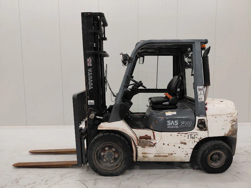 Toyota 62-7FDF30 2006 - Dieselheftruck afbeelding 1