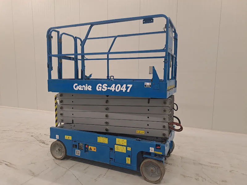 Genie GS-4047 2016 - Scissor lift image 3 thumbnail