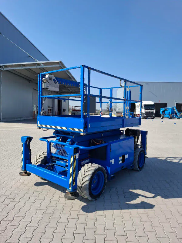 Skyjack SJ6832 RTE 2017 - Schaarhoogwerker afbeelding 1