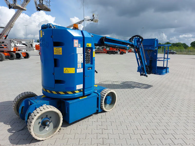 Genie Z-30/20N RJ 2013 - Knikarmhoogwerker afbeelding 2 miniatuur