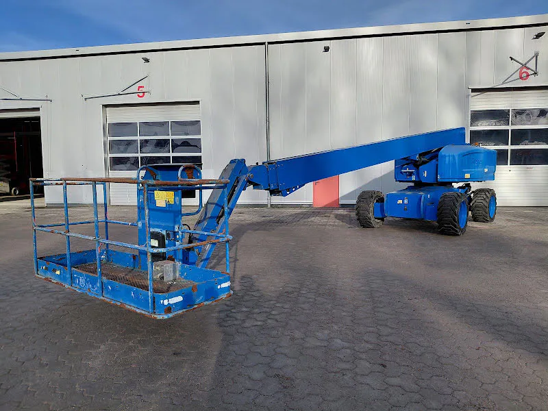 Genie S-85 2014 - Telescopic boom lift image 2 thumbnail