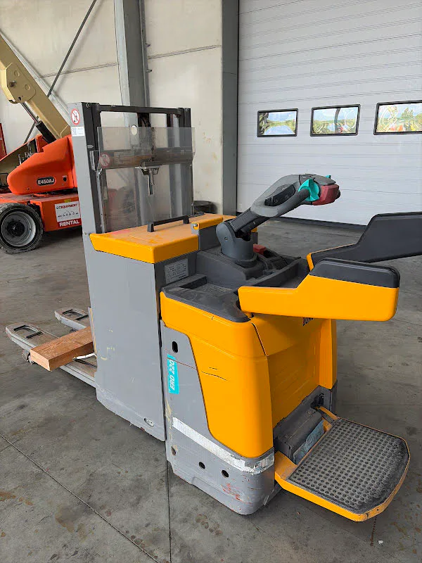 Jungheinrich ERD 220 2017 - selfpropelledstackers te koop