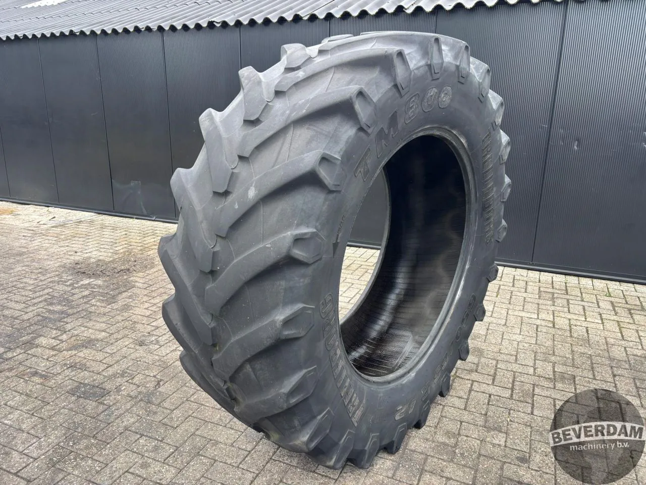 Trelleborg TM800 650/65R42 - none afbeelding 1