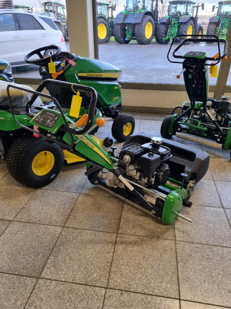 John Deere 260SL Precision Cut Greenmaaier 2021 obrázek 3 náhled