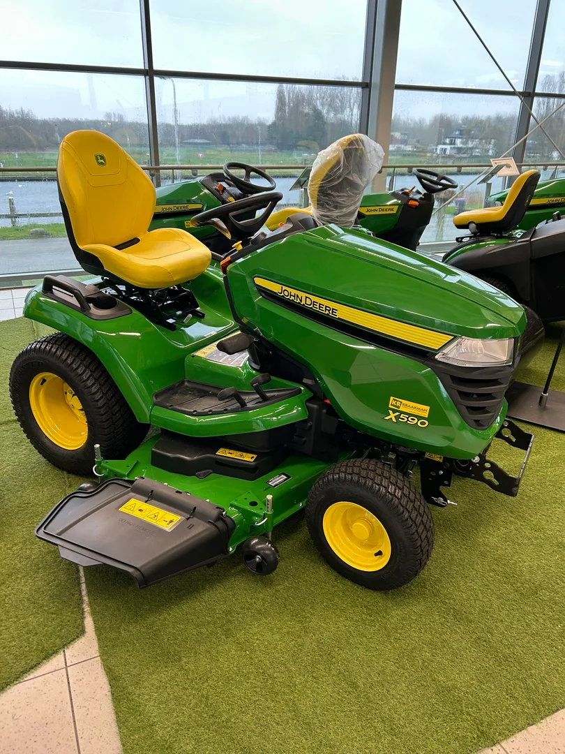 John Deere X590 na sprzedaż