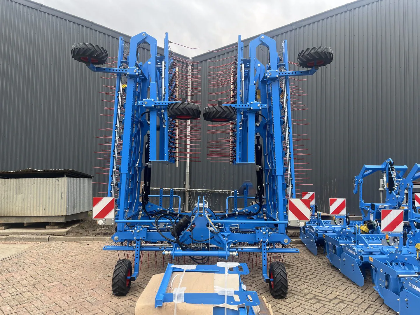 Lemken Thulit MF/1200 wiedeg zdjęcie 1