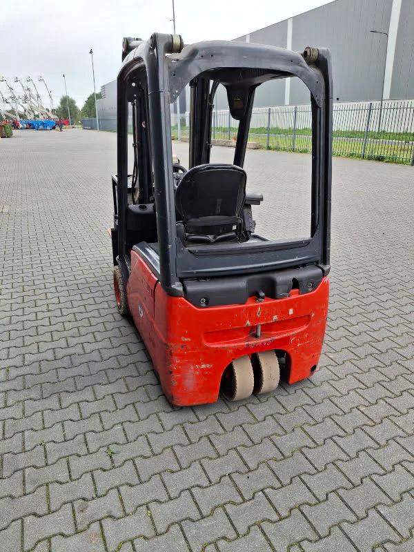 Linde E16 2009 - Elektrische heftruck afbeelding 2 miniatuur