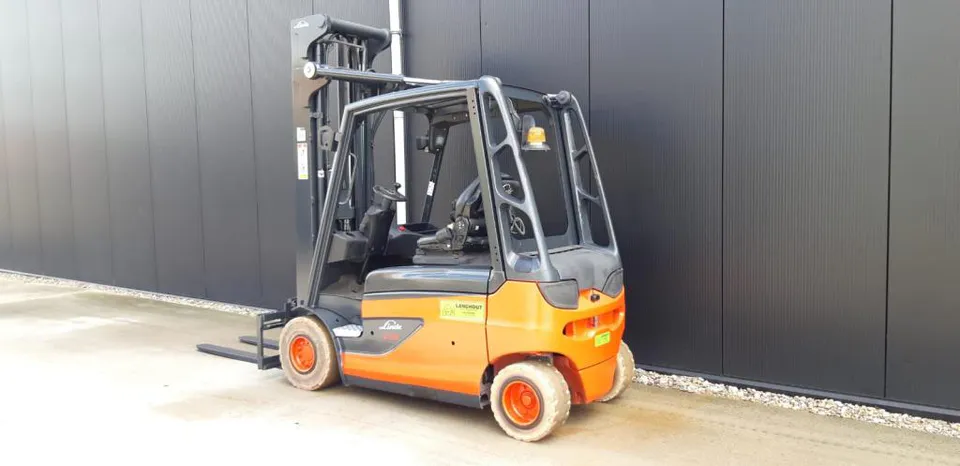 Linde E25L 2011 afbeelding 3 miniatuur