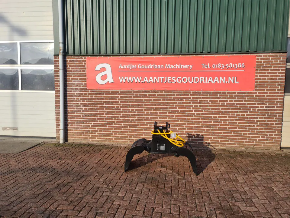 Agm Sloopsorteer grijper 2022 for sale