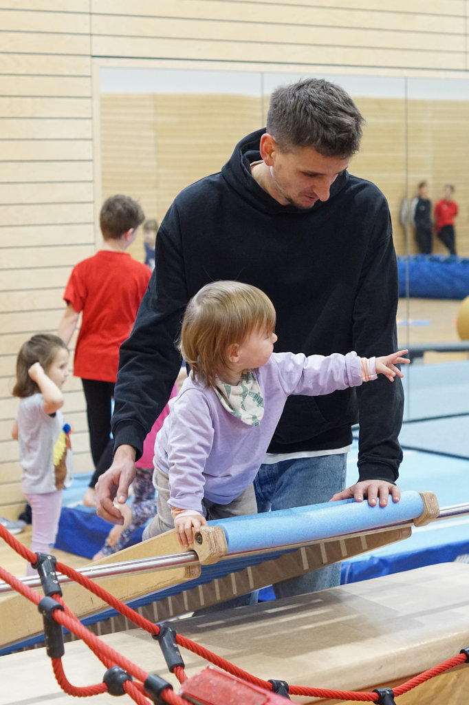 Kinder - und Jugendturnen
