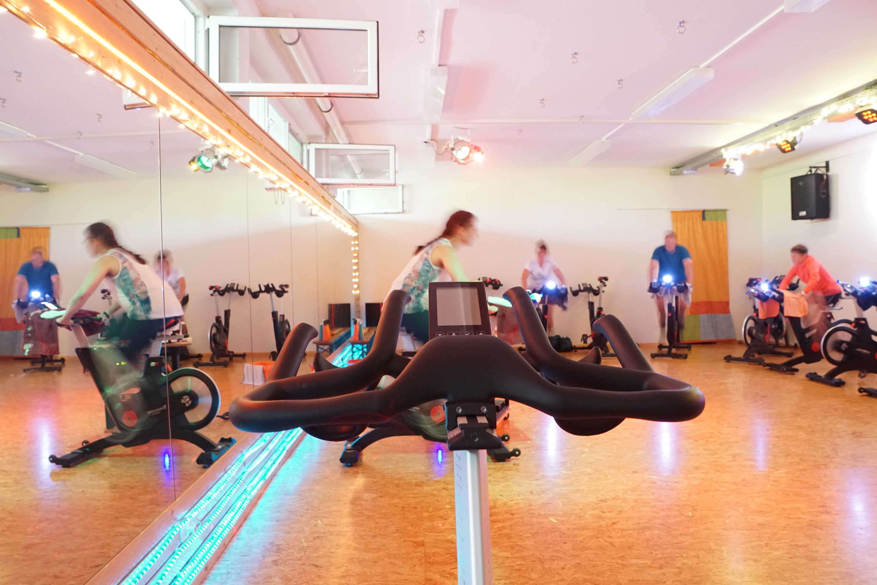 FitnessBiking