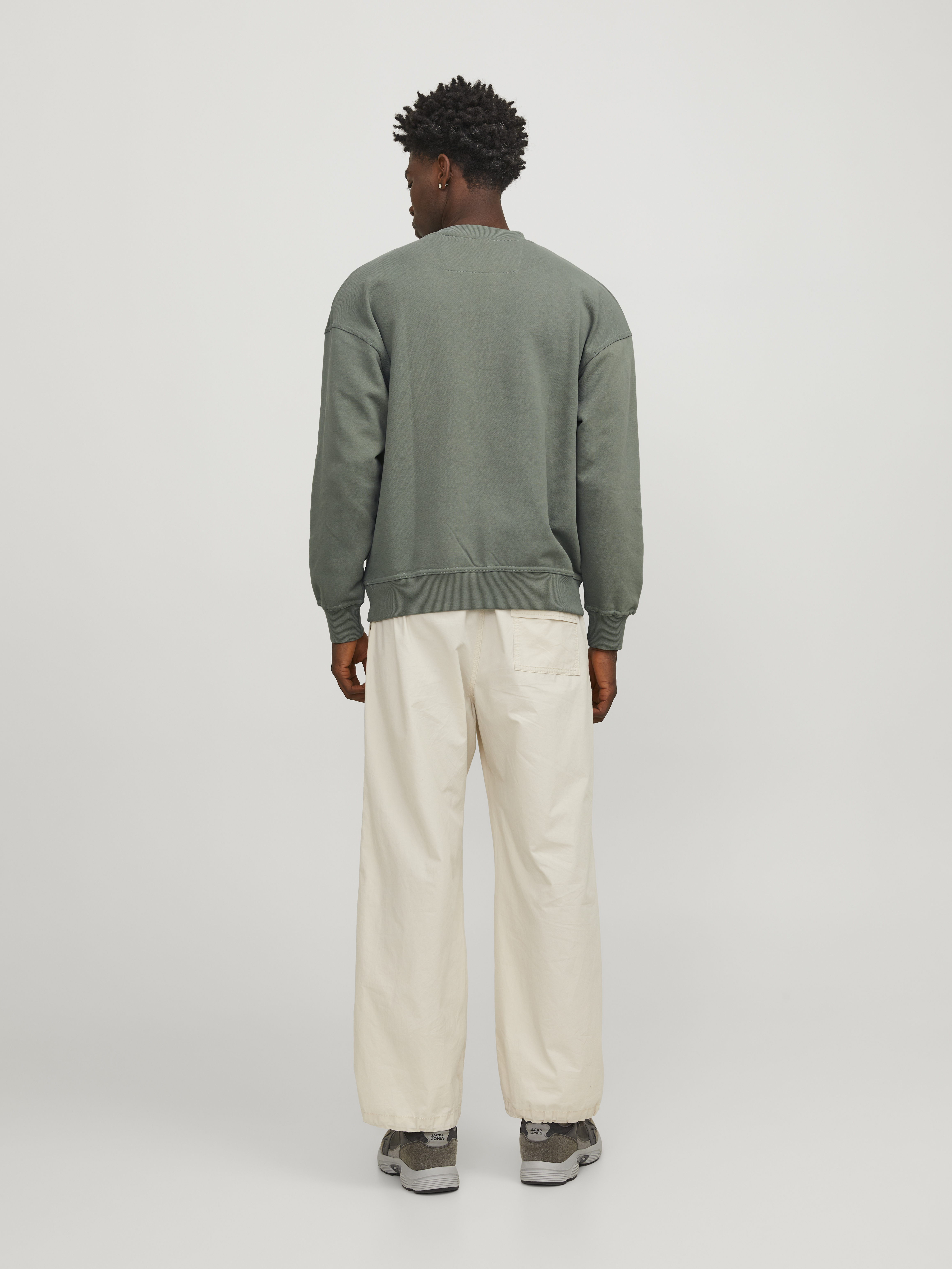 JCOCOLLECTIVE SWEAT CREW NECK