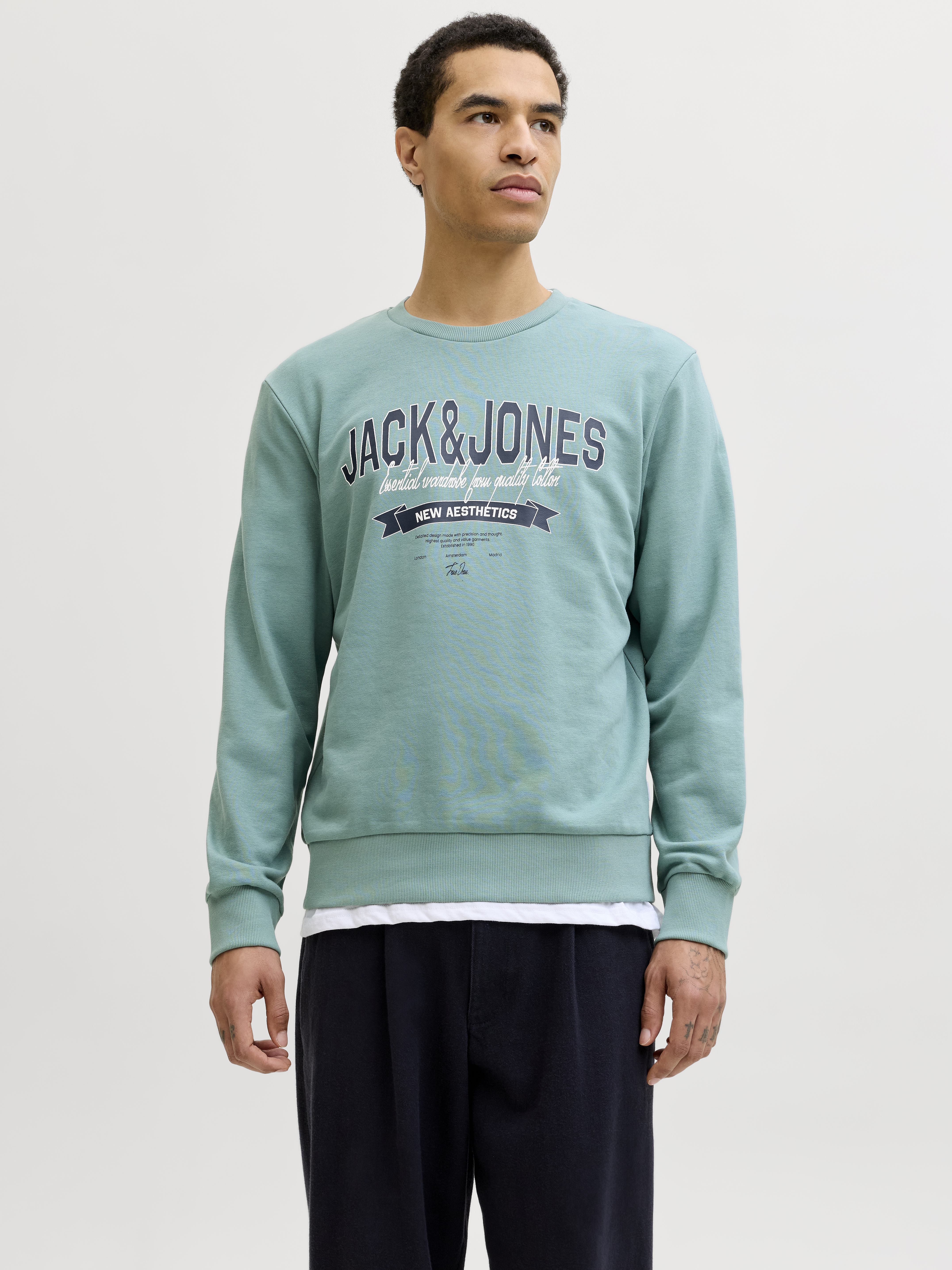 JJELOGO SWEAT CREW NECK 2 COL SS26