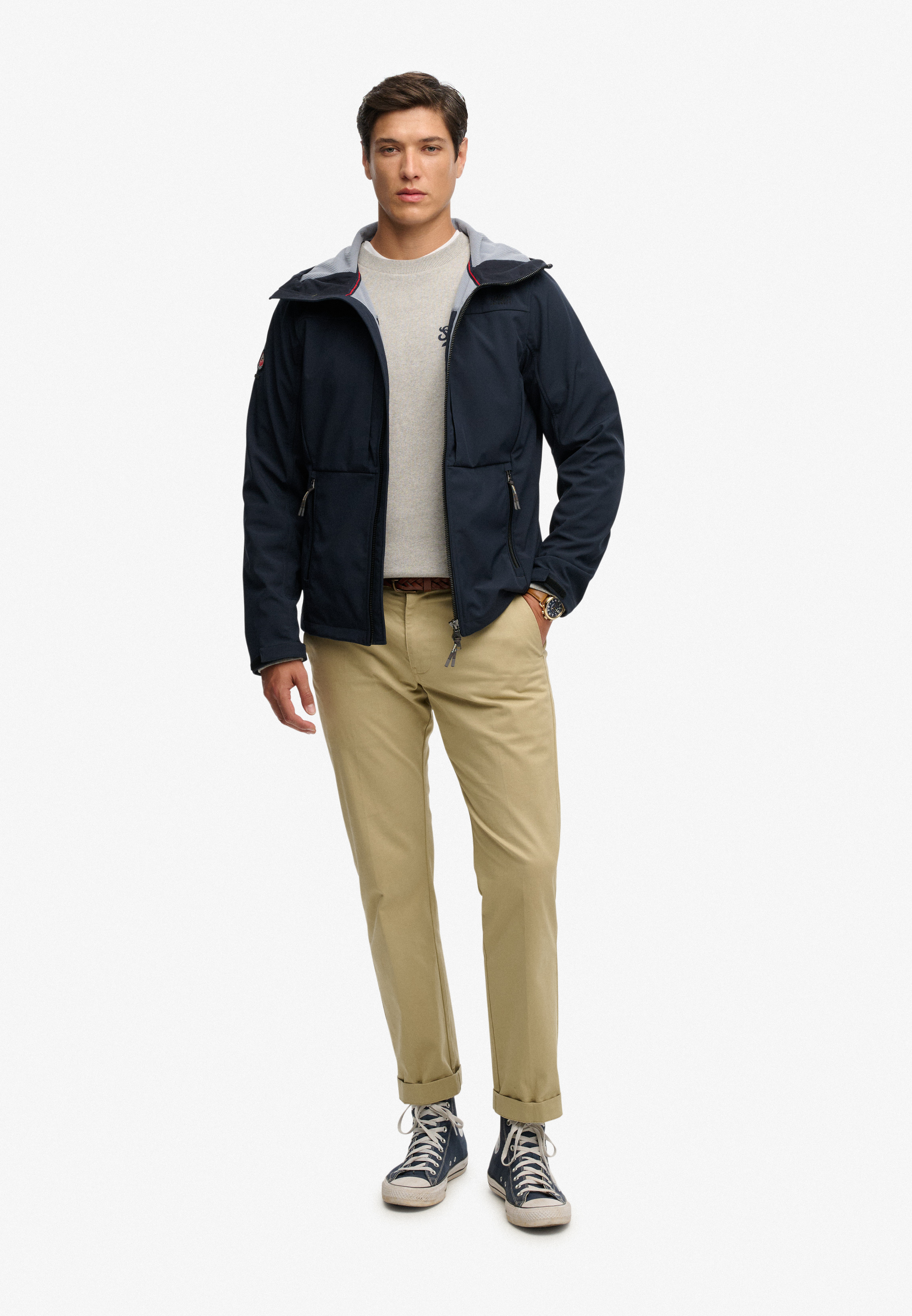 HOODED SOFTSHELL TREKKER JKT