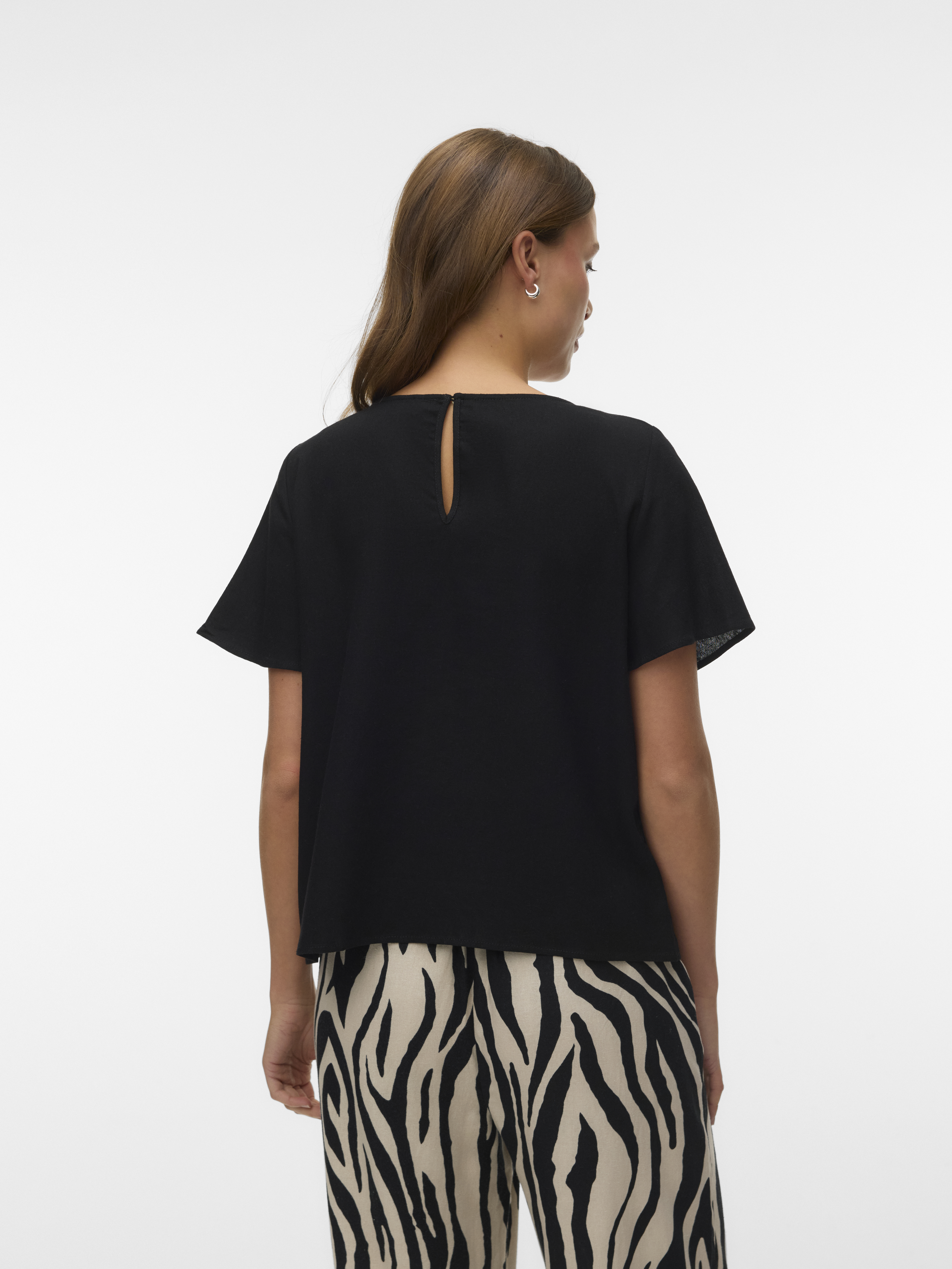 VMMYMILO SS O-NECK TOP WVN GA BOO