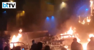 Застрашувачки сведоштва од Иран: „Намерно пукаат во луѓе во лице. Улиците се полни со крв“ (фото/видео)