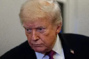 Трамп кажа што ќе се случи ако Иран и САД не постигнат договор: Ќе мора повторно да фрламе бомби