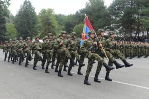 Вучиќ го спомена точниот датум кога ќе започне задолжителната воена служба: Тој посочи една клучна работа за младите мажи