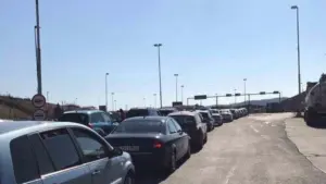 Доколку има долги редици на границата, системот EES во Грција може привремено да работи без земање биометриски податоци