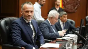 Арбен Фетаи поднесе оставка од функцијата вицепремиер