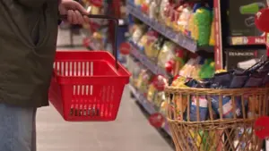 Трошоците за живот се зголемија за 4,8%, храната и превозот најмногу ги погодуваат буџетите на граѓаните