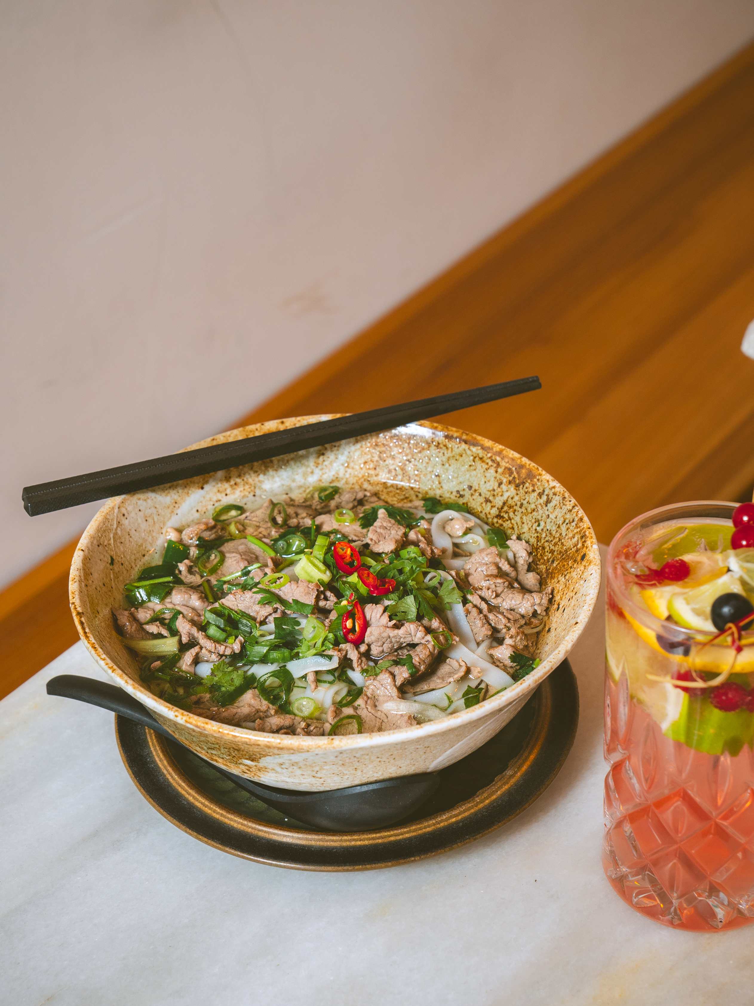 signature_pho.jpg