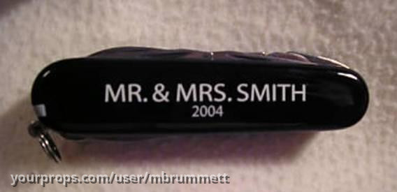 Angelina Jolie Swiss Army Knife Crew Gift – Mr. & Mrs. Smith (2005) – image 1
