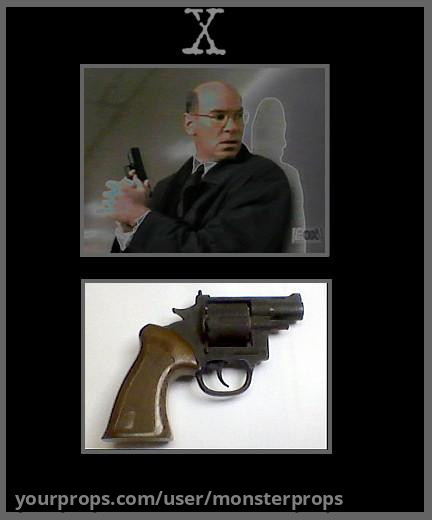 Walter Skinner`s Gun Prop Replica – The X-Files (1993) – image 1