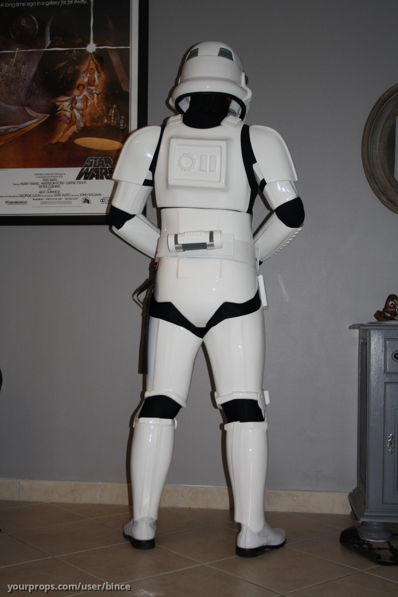 Stormtrooper armor – Star Wars: Episode IV - A New Hope (1977) – image 2