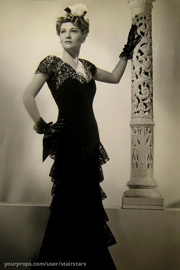 Tall pierced column set piece – Top Hat (1935) – image 2