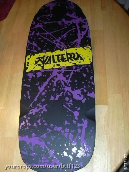Marty's 1985 SkateBoard – Back to the Future (1985) – image 1