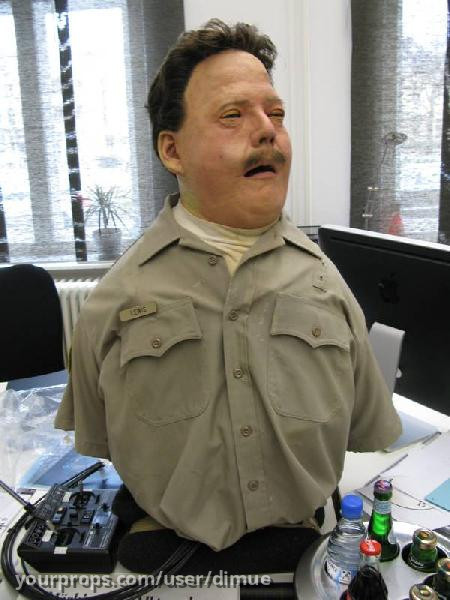T2 Stan Winston Asylum Security Guard Bust Puppet – Terminator 2: Judgment Day (1991) – image 1