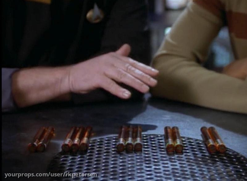 Cardassian Isolinear Rods – Star Trek: Deep Space Nine (1993) – image 2