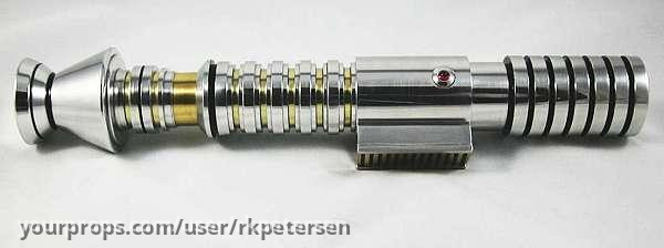 Saesee Tiin Lightsaber – Star Wars: Episode I - The Phantom Menace (1999) – image 1