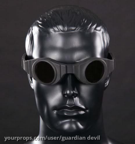 riddick-vin-diesel-hero-goggles-original-movie-props-the-chronicles-of-riddick-2004-yp38144-4
