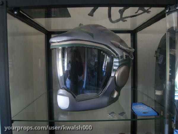 Screen Used Razor/BSG Viper Helmet – Battlestar Galactica: Razor Flashbacks (2007) – image 1