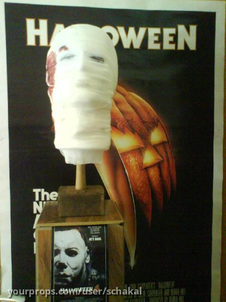 Michael Myers "Banged Up" Mask – Halloween 4: The Return of Michael Myers (1988) – image 1