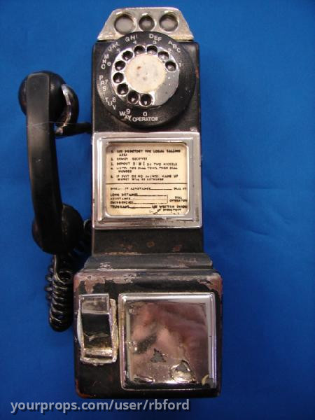 Special Effects sequence pay telephone – The Blob (1988) – image 1