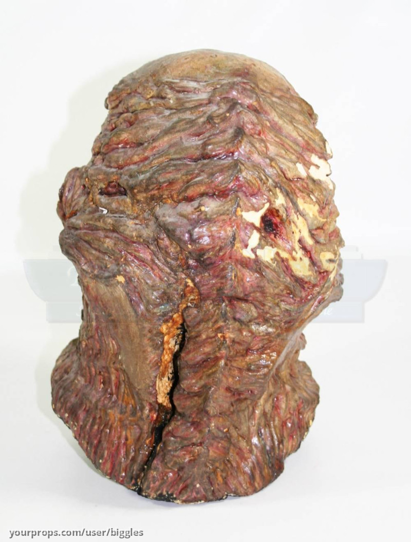 Original Creature Bust Display – Nightbreed (1990) – image 4