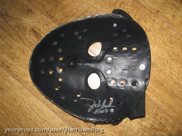 jason hockey mask – Freddy vs. Jason (2003) – image 2