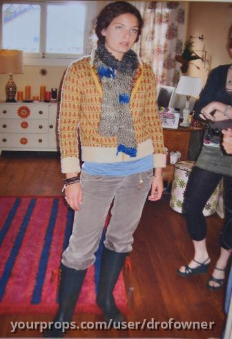 chloe's (alexa davalos) costume – Feast of Love (2007) – image 2