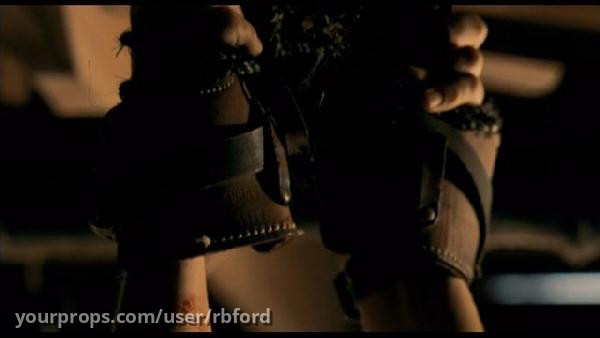Dean's bloody prop arm hooks – The Texas Chainsaw Massacre: The Beginning (2006) – image 2