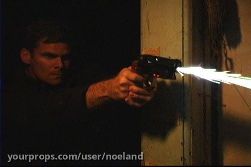 blade runner hartford blaster – Blade Runner (1982) – image 2