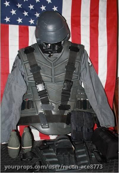 StarShip Troopers Uniform (Partially Complete) – Starship Troopers (1997) – image 1