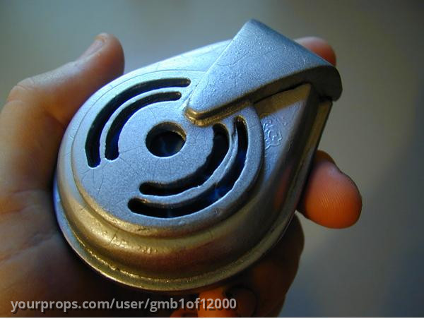 Thermian Interstellar Vox (Solid with working Hinge) – Galaxy Quest (1999) – image 1