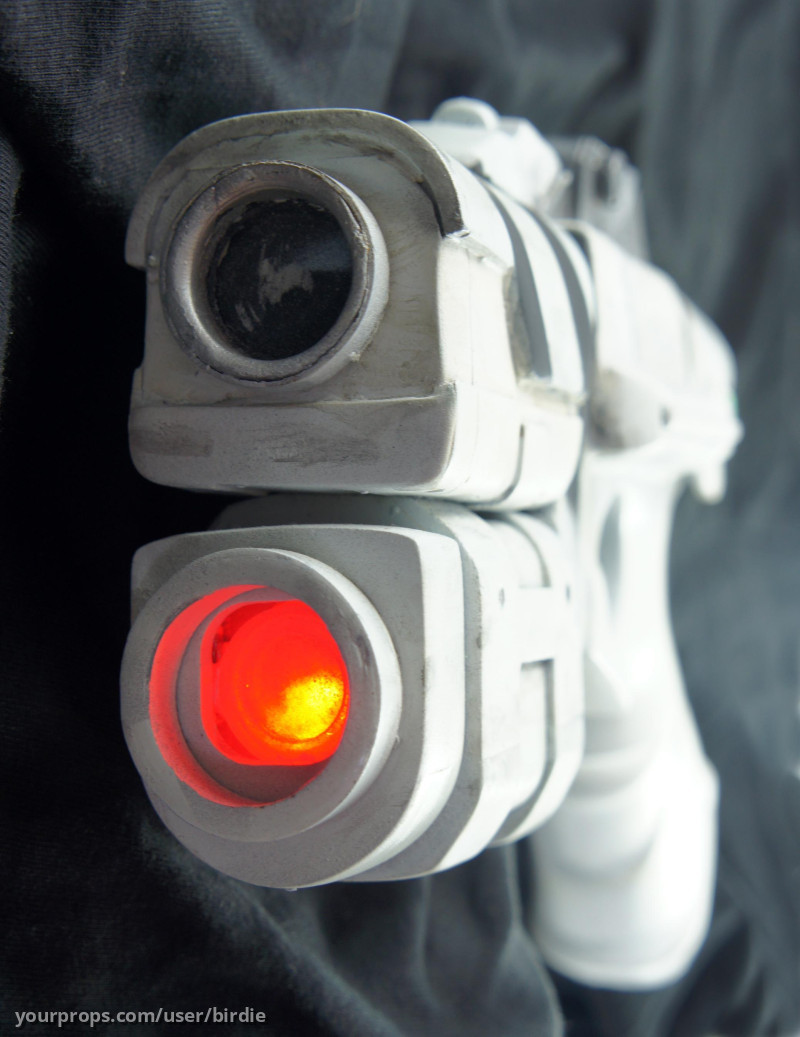 River Song Alpha Meson Blaster with electronics – Doctor Who (2005) – image 4