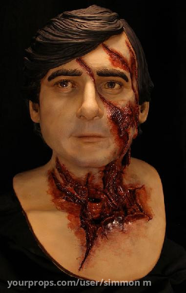 Jack Goodman bust. – An American Werewolf in London (1981) – image 1