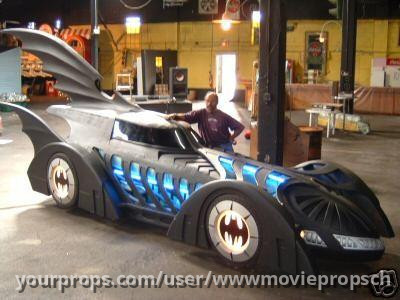 Lifesize Batmobile "Batman Forever" – Batman Forever (1995) – image 1