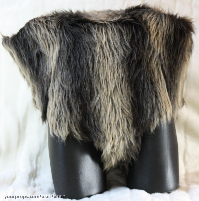 Production Made Ewok Fur Lower Body Component – Star Wars: Episode VI - Return of the Jedi (1983) – image 5